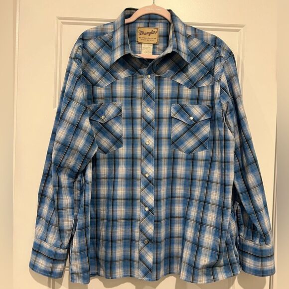 Wrangler Men's Blue Plaid Pearl Snap Shirt - Picture 1 of 5